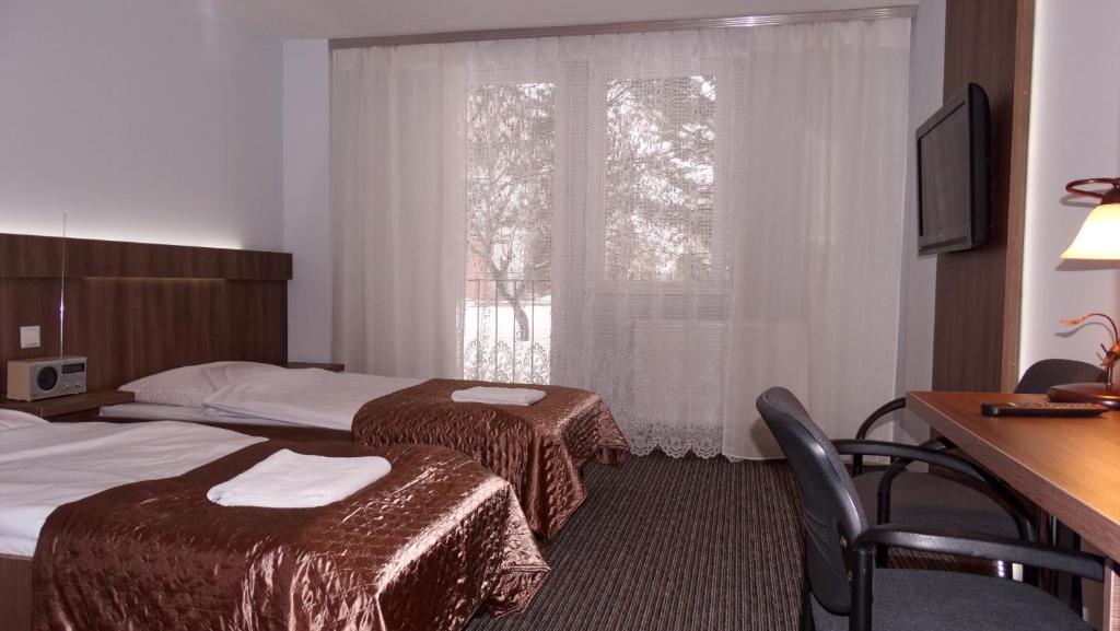 Hotel Junior Zamość Esterno foto